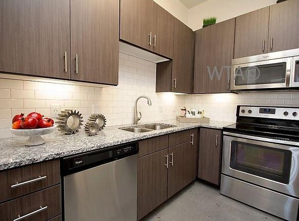 6708 Burnet Rd - Austin, TX 78757 - Home For Rent