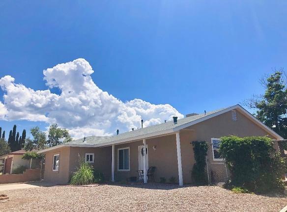 8128 Florence Ave NE - Albuquerque, NM 87109 - Home For Rent