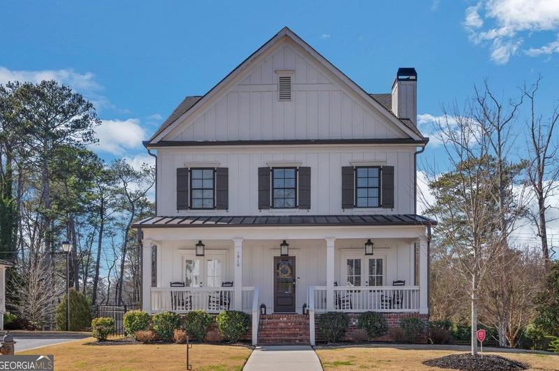 1910 Park Chase NE, Brookhaven, GA 30324 - MLS 10245028 for Sale