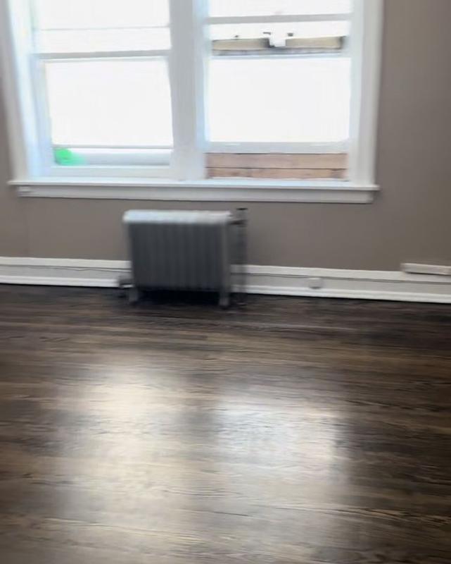 Rental listing in Evanston, North Suburbs. Contact the landlord or property manager direct about rental.