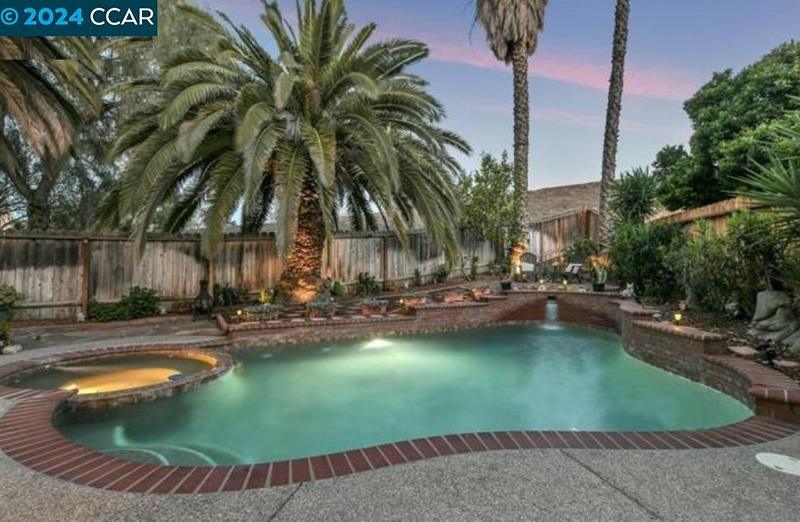 2956 Morro Dr, Antioch, CA 94531 - MLS 41048717 for Sale