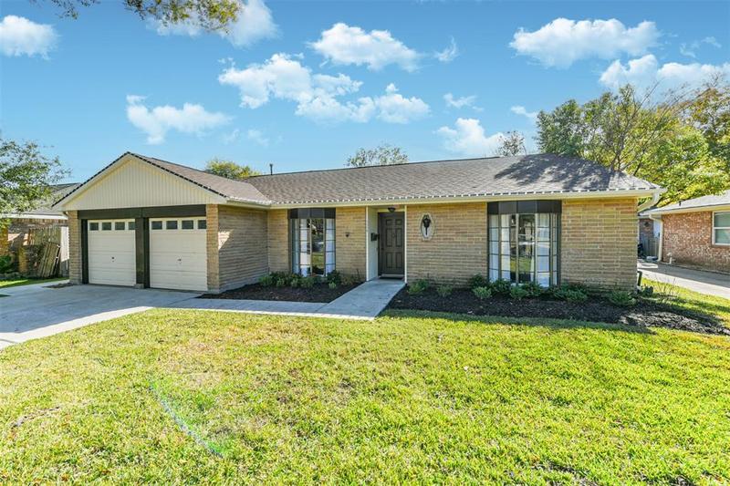 1110 Buoy Road, Houston, TX 77062 for Rent