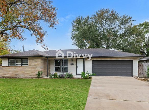619 Heidrich St - Houston, TX 77018 - Home For Rent