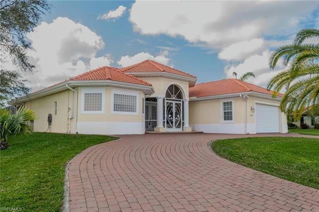 24893 VALDEZ CT, BONITA SPRINGS, FL 34135 Single Family Residence For Sale  MLS# 224007995