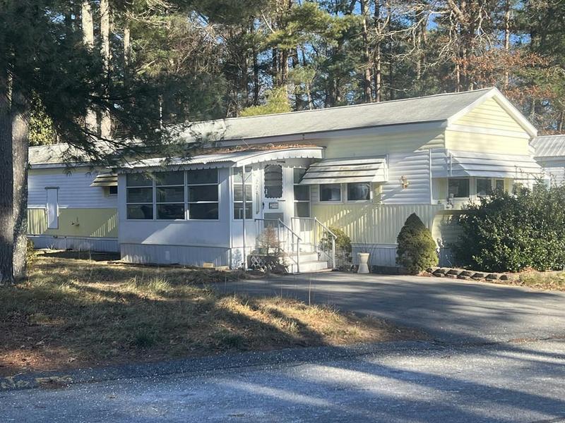 22 MAPLEWOOD DR, Halifax, MA 02338 Mobile Home For Sale  MLS# 73195587