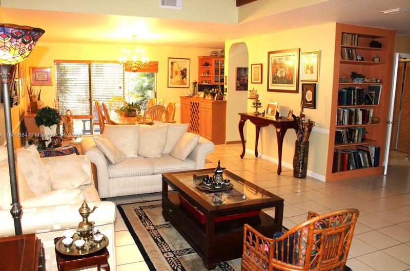 330 NE 212th St, Miami, FL 33179 - MLS A11483684 for Sale