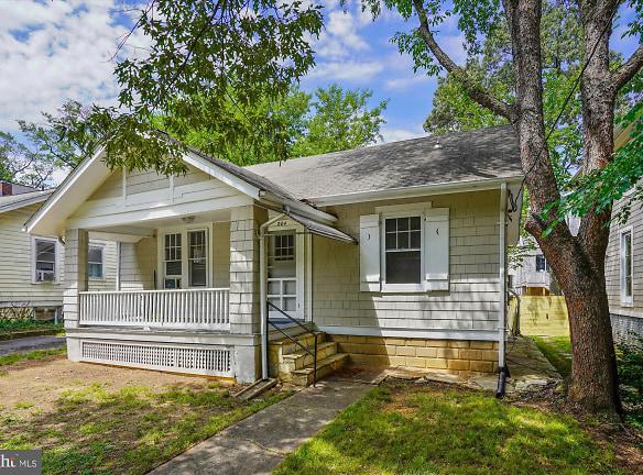 804 N Danville St - Arlington, VA 22201 - Home For Rent
