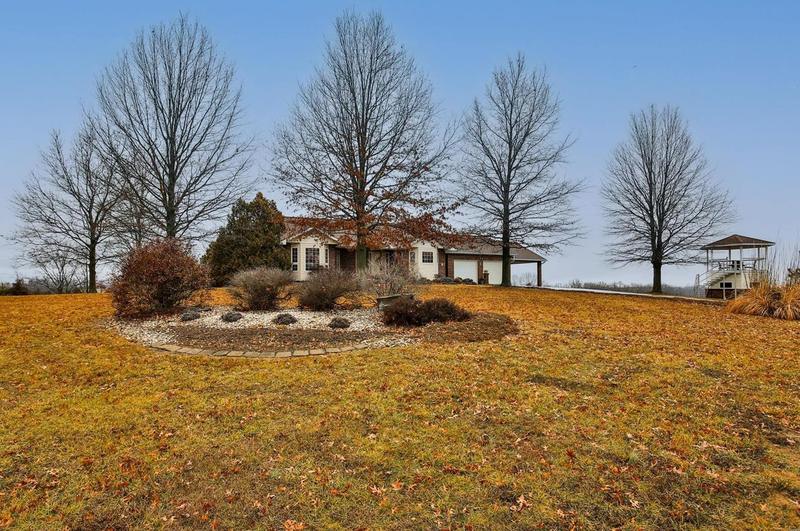 21035 Scenic Trail, Saint Genevieve, MO 63670 - MLS 24002120 for Sale