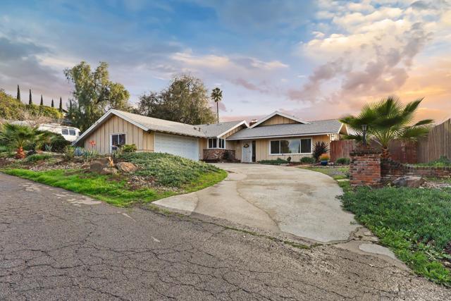 1745 Tobacco Rd, Escondido CA 92026 for Sale