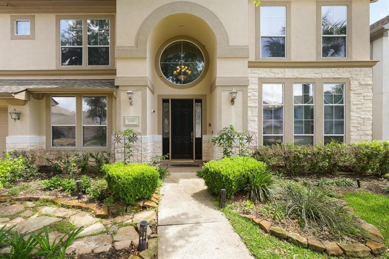 5207 Harvest Bend Ct, Sugar Land, TX 77479 for Sale