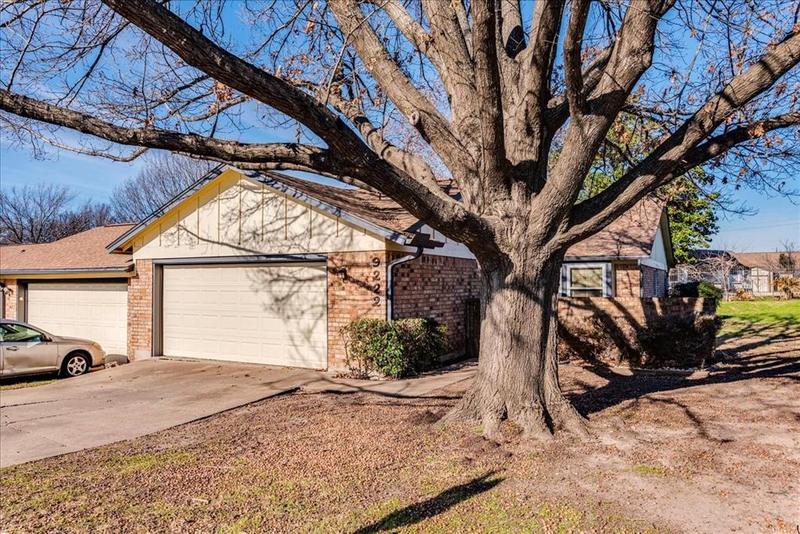 9222 Singing Quail Dr, Austin, TX 78758 for Sale