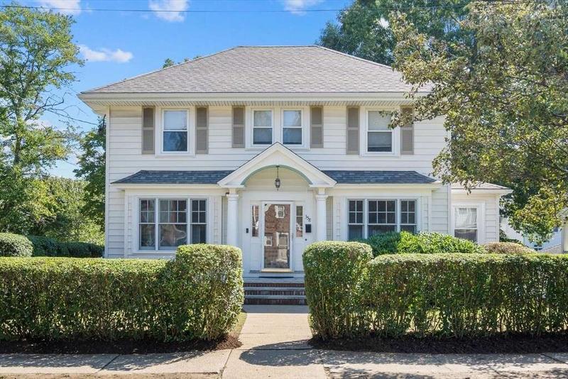 358 Weld St, Boston, MA 02132  622034347 for Sale