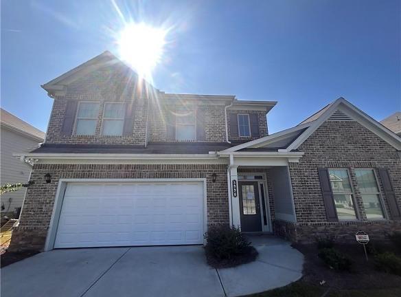 4372 Bella View Ln - Snellville, GA 30039 - Home For Rent