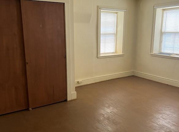 39-41 Lake St unit 2 - Le Roy, NY 14482 - Home For Rent