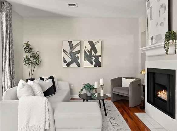 3529 Caminito Stella - San Diego, CA 92130 - Home For Rent