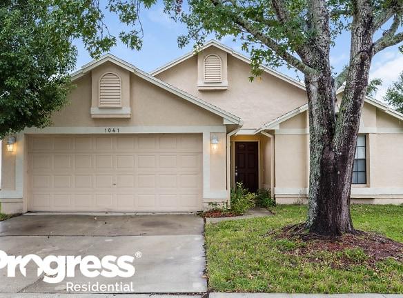 1041 Vernon Loop - Oviedo, FL 32765 - Home For Rent