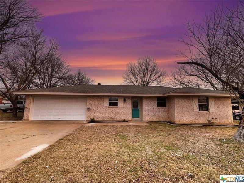 316 Gateway Circle, Gatesville, TX 76528 for Sale