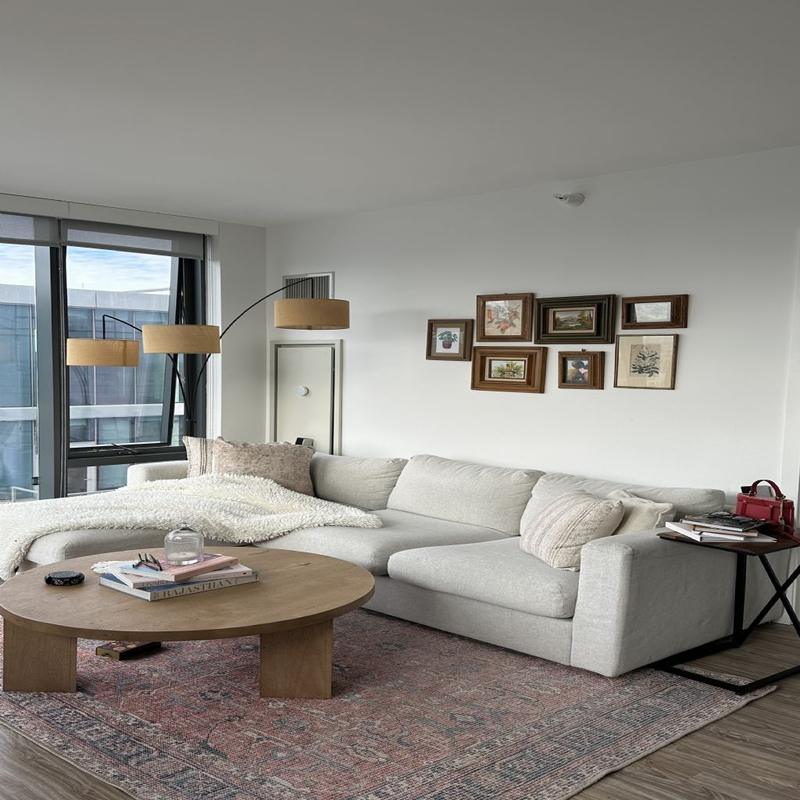 Rental listing in Near South, Downtown. Contact the landlord or property manager direct about rental.