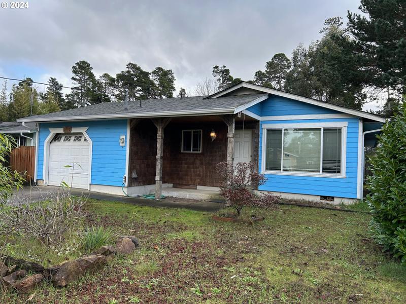 1640 34TH ST, Florence OR 97439 for Sale