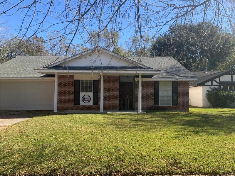 7710 Ashmole Ln, Houston, TX 77088 for Rent