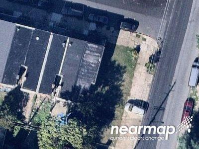 Vine St for Sale