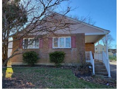 Rose Ave for Sale