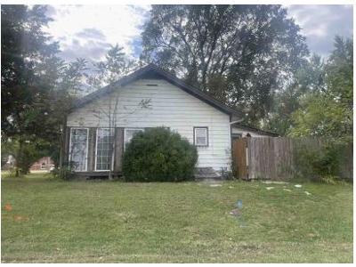 E 5th St for Sale