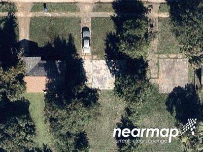 Pleasant Dr for Sale