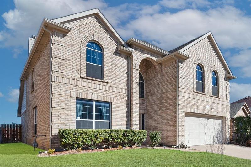 4644 Barberry Tree Cv, Fort Worth, TX 76036 for Sale