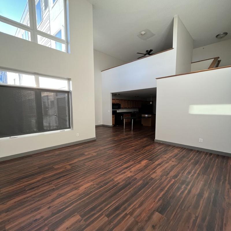 Rental listing in West Des Moines, Des Moines Area. Contact the landlord or property manager direct about rental.