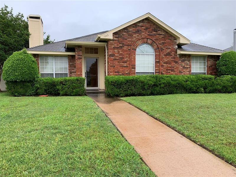 1222 Rosewood Ln, Lancaster, TX 75146 for Sale