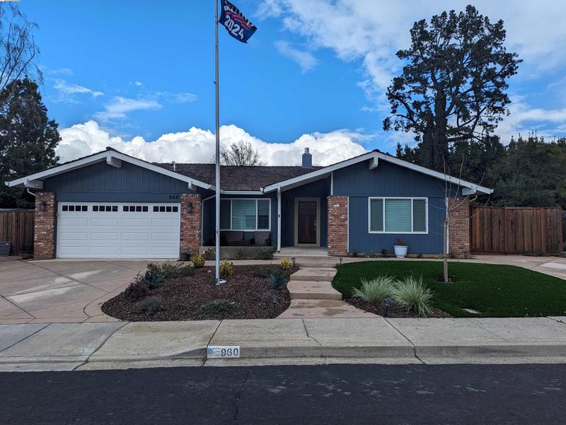 960 Via Del Paz, Livermore, CA 94550 - MLS 41049191 for Sale