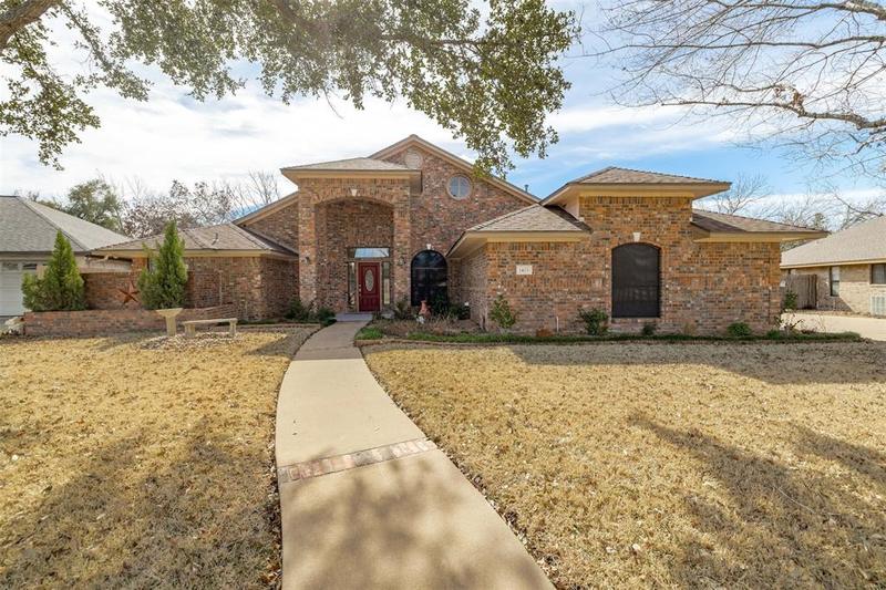 1403 Willow Brook Trl, Taylor, TX 76574 for Sale