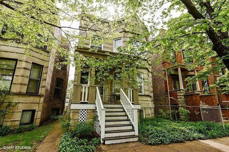 Furnished Logan Square, North Side room for rent in 3 Bedrooms, Apartment for 900 per month. Room ID 4738667