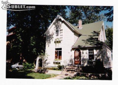 Rental listing in Evanston, North Suburbs. Contact the landlord or property manager direct about rental.