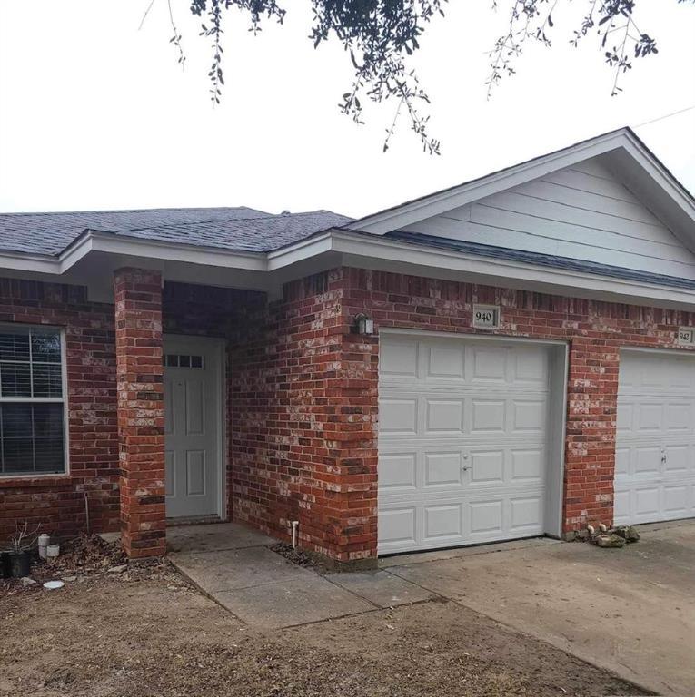 940 Jenni Drive, Midlothian, TX 76065 for Rent