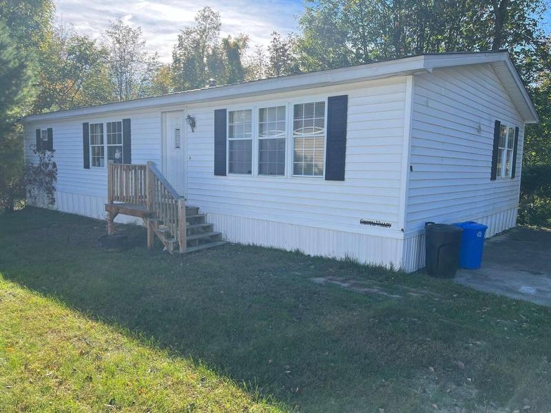 30 Oak Street, Oakland, ME 04963  623902210 for Sale