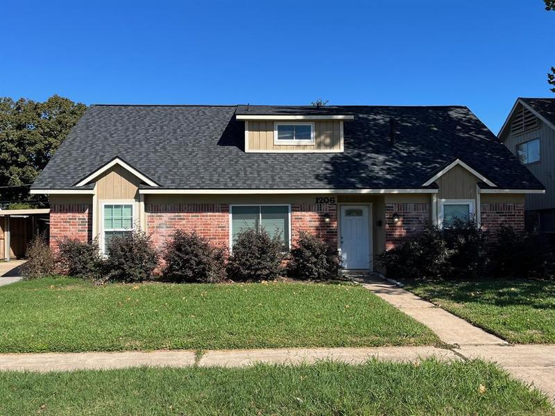 1206 E Amherst Dr, Deer Park, TX 77536 for Sale