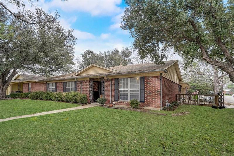 2100 Redwood Pl, Denton, TX 76209 for Sale