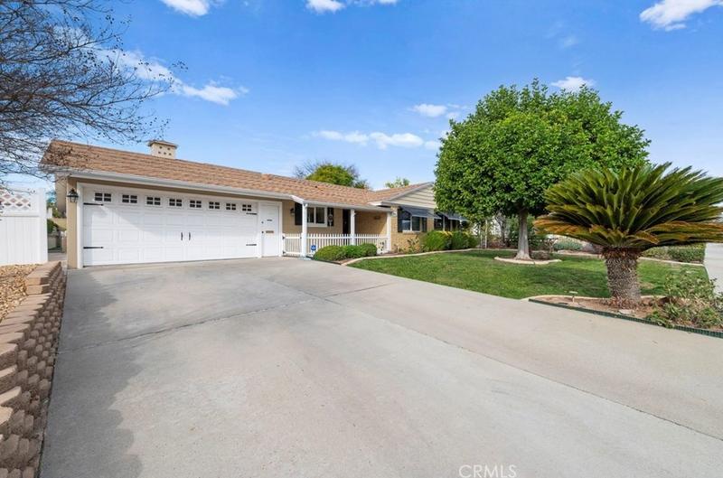 28535 Portsmouth Dr, Sun City, CA 92586 - MLS SW24014654 for Sale