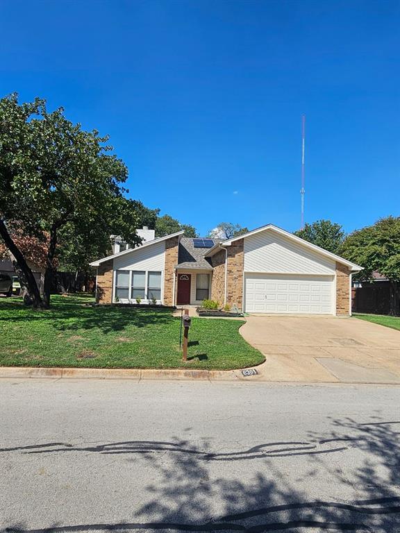 6301 High Country Trail, Arlington, TX 76016 for Sale