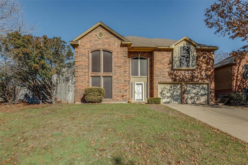 1100 Hyde Park Dr, Mc Kinney, TX 75069 for Sale