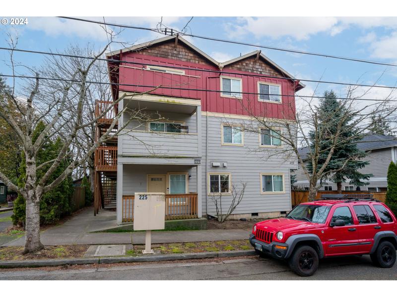 225 SE 126TH AVE 1, Portland OR 97233 for Sale