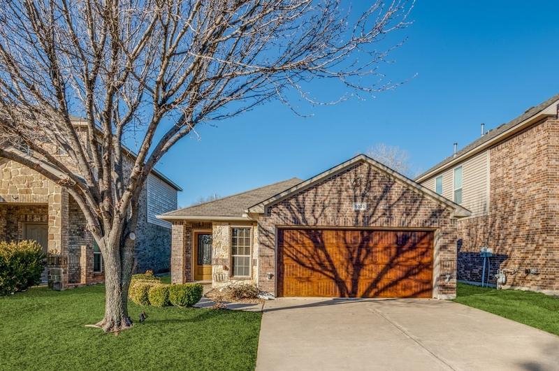 5025 Britton Ridge Ln, Fort Worth, TX 76179 - MLS 20522418 for Sale