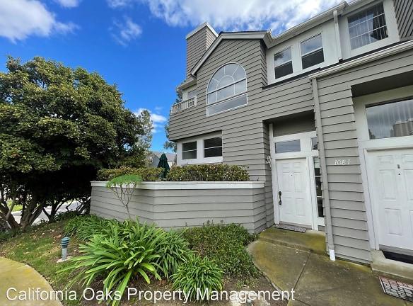 1081 Barber Ln - Ventura, CA 93003 - Home For Rent