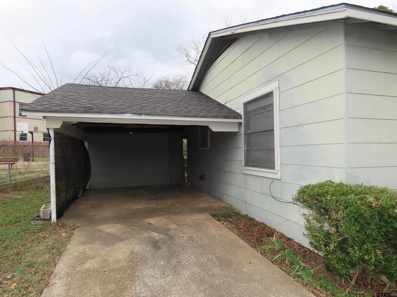103 School St, Arp, TX 75750 for Rent