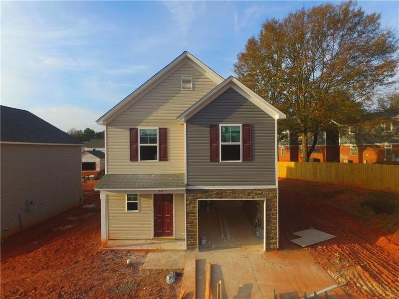 247 Wimbledon Way, Seneca, SC 29678 for Sale