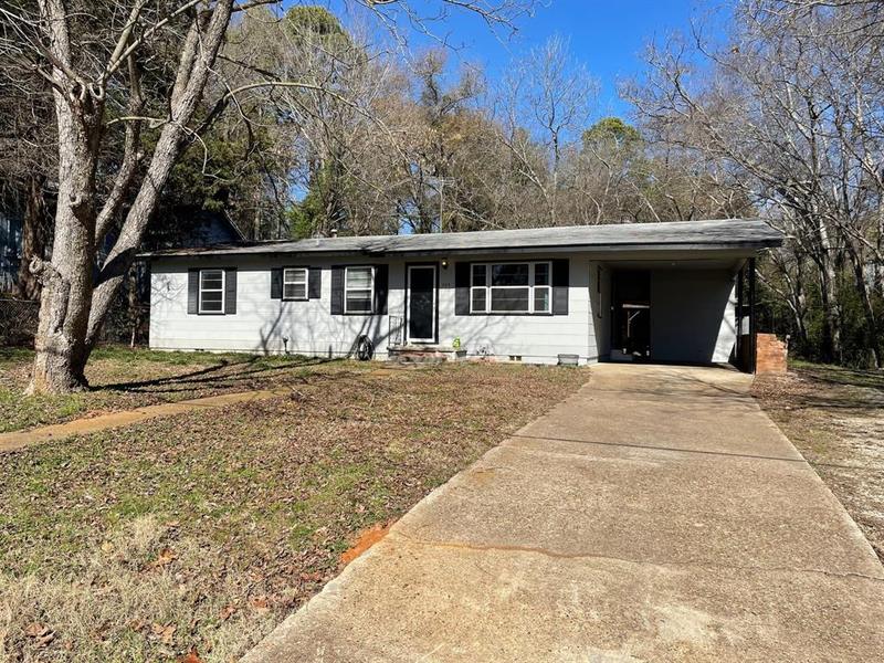 104 W College St, Big Sandy, TX 75755 for Sale