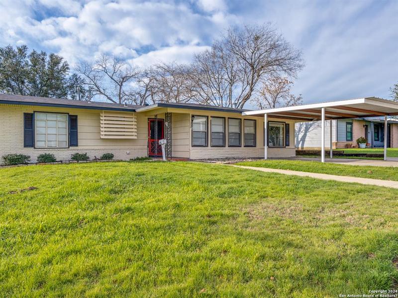 350 CRESHAM DR, San Antonio, TX 78218-4219 for Sale