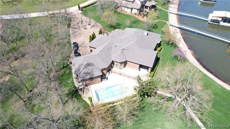 Camdenton, Camden County, MO Lakefront Property, Waterfront Property, House for sale Property ID: 418854641